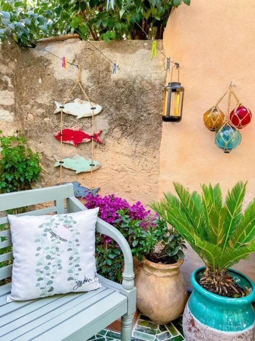 Petit Patio - 2 Chambres - Centre Ville - Climatisation Cassis Extérieur photo